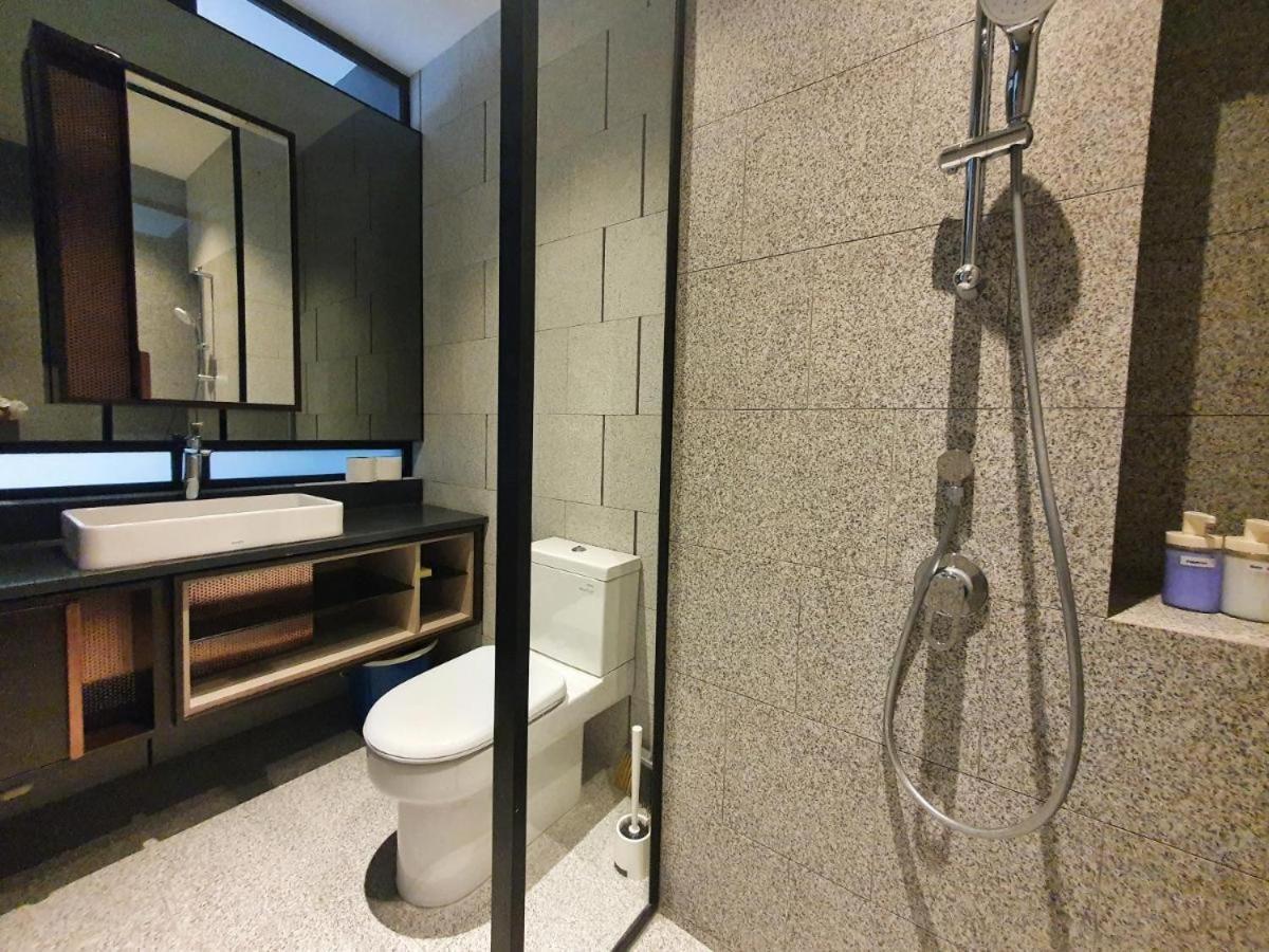Scarletz Suites Klcc By Luxe Suites 쿠알라룸푸르 외부 사진