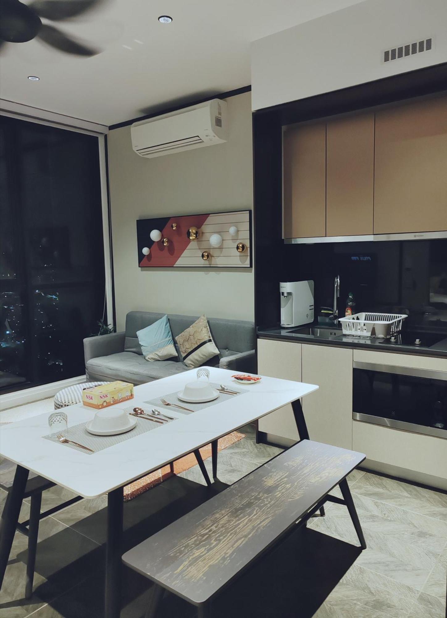 Scarletz Suites Klcc By Luxe Suites 쿠알라룸푸르 객실 사진