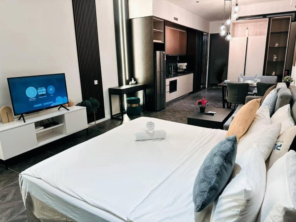 Scarletz Suites Klcc By Luxe Suites 쿠알라룸푸르 객실 사진